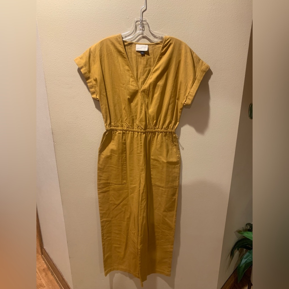Jumpsuit! Super cute and flattering